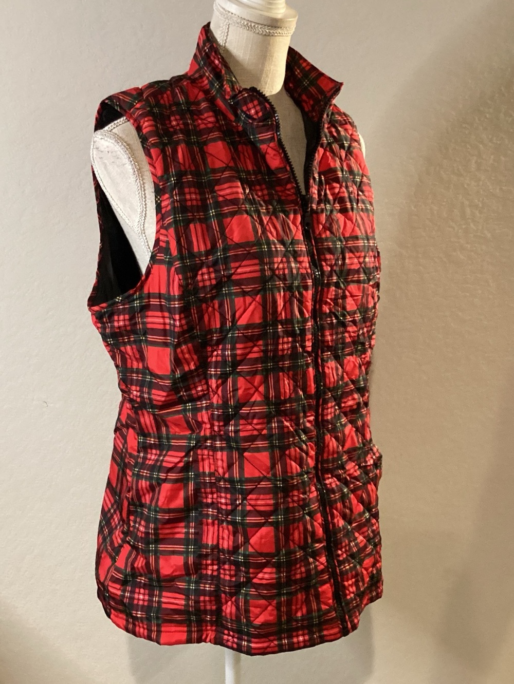 Plaid Quilted Red Women's Vest - Sleeveless Jacket